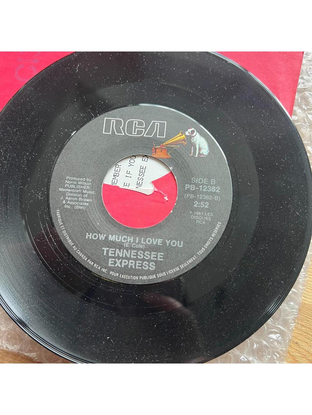 Tennessee Express – Little Things / How Much I Love You 45rpm Vinyl Record R86